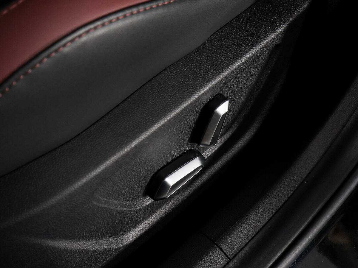 Geely Coolray с пробегом — 2022 год. Фото: #7