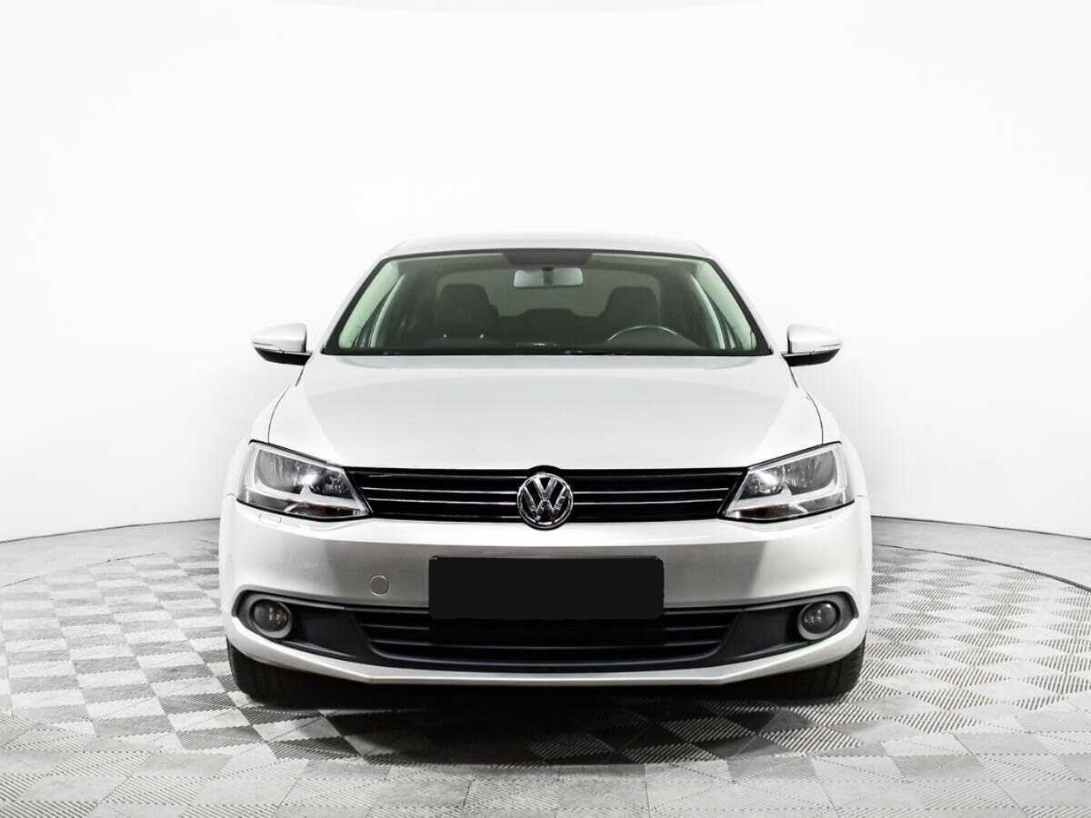 Volkswagen Jetta с пробегом — 2014 год. Фото: #1