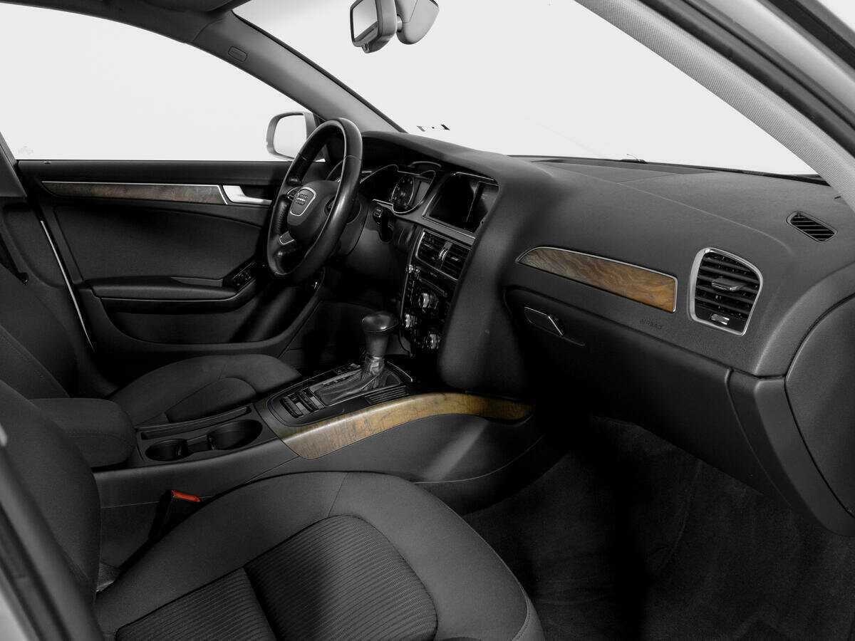 Audi A4 с пробегом — 2012 год. Фото: #8