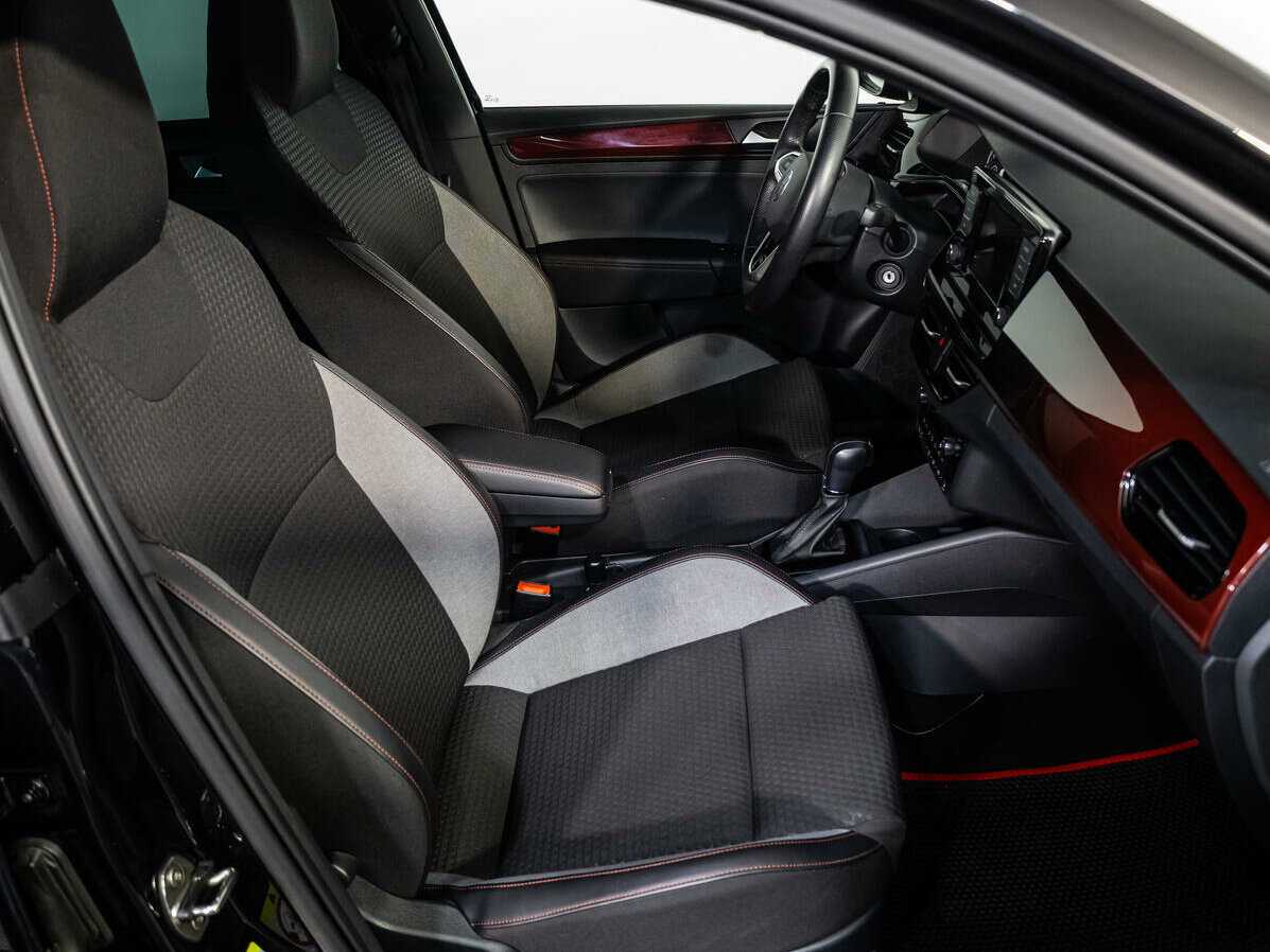 Volkswagen Polo с пробегом — 2021 год. Фото: #7