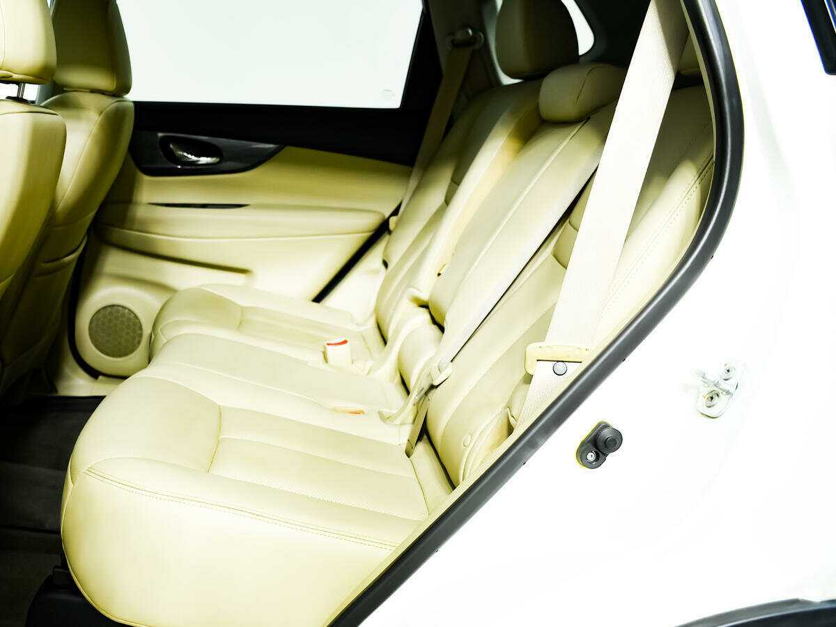 Nissan X-Trail с пробегом — 2017 год. Фото: #9