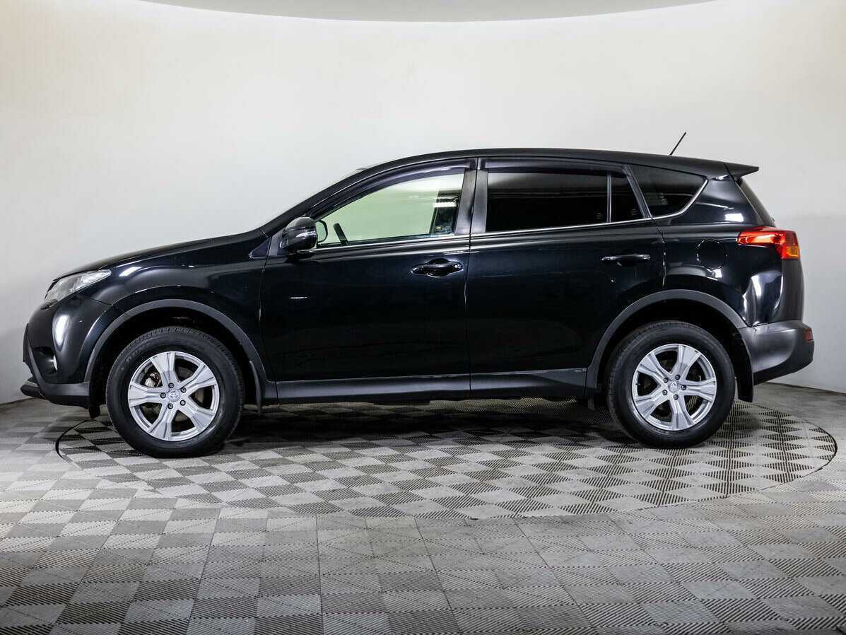 Toyota RAV4 с пробегом — 2013 год. Фото: #7