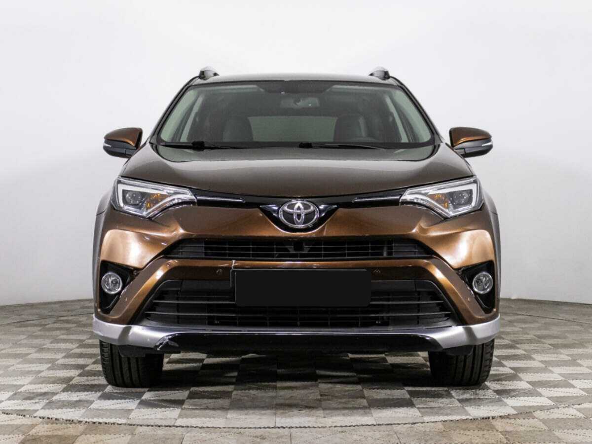 Toyota RAV4 с пробегом — 2016 год. Фото: #1