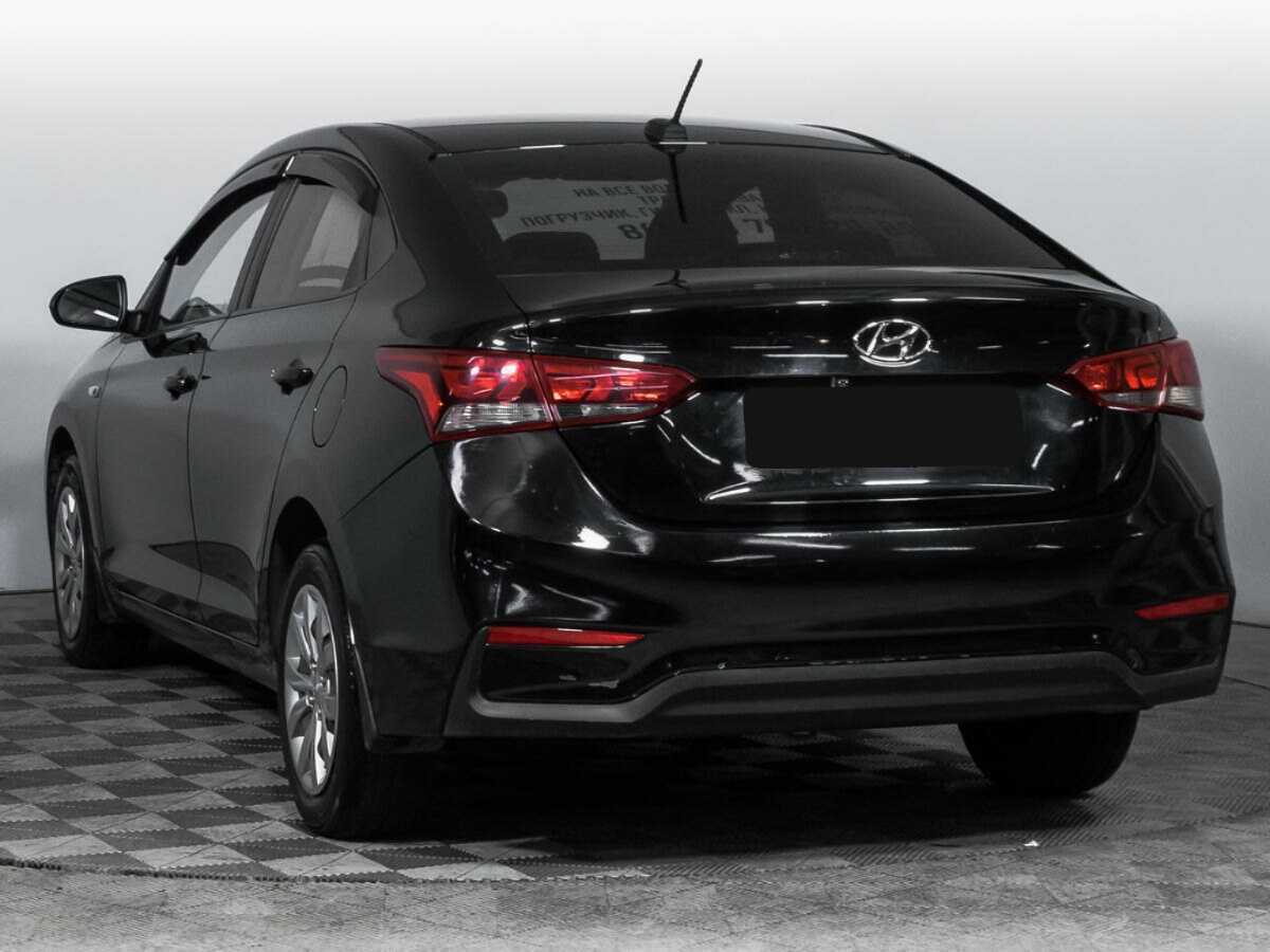 Hyundai Solaris с пробегом — 2018 год. Фото: #6