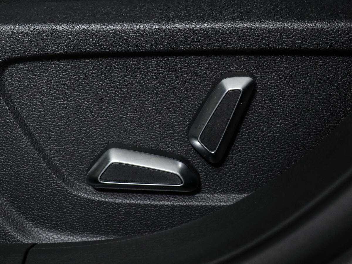 Geely Coolray с пробегом — 2023 год. Фото: #19