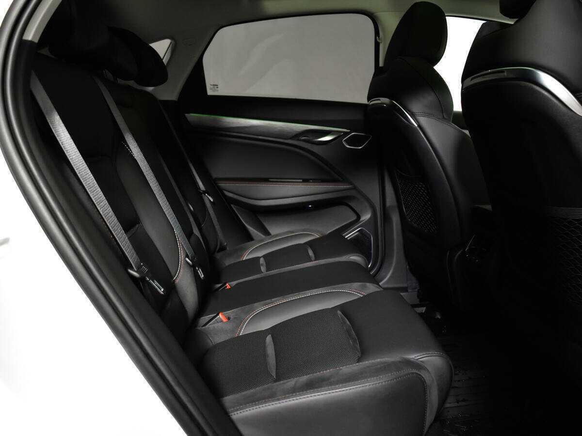 Geely Tugella с пробегом — 2021 год. Фото: #9