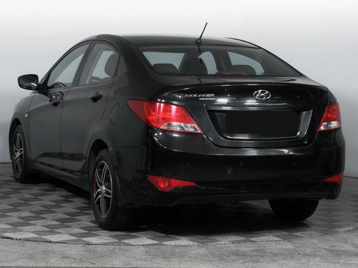 Hyundai Solaris с пробегом — 2016 год. Фото: #6