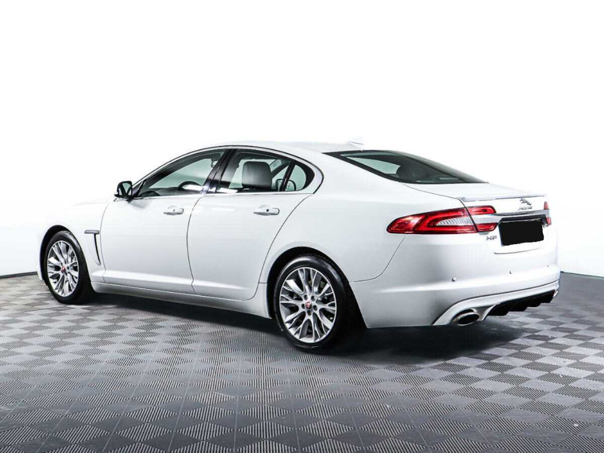 Jaguar XF с пробегом — 2014 год. Фото: #6