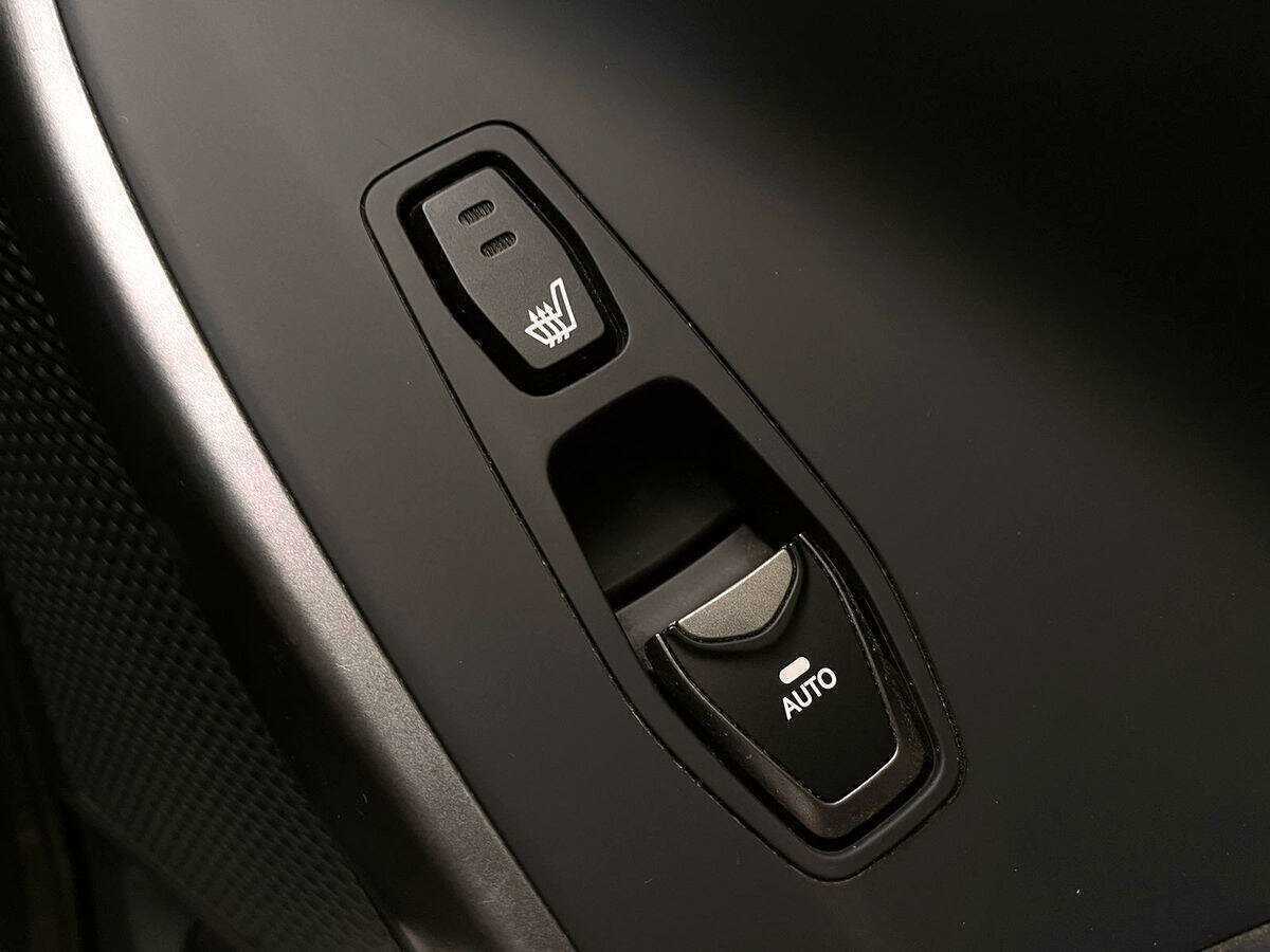 Hyundai Santa Fe с пробегом — 2015 год. Фото: #12