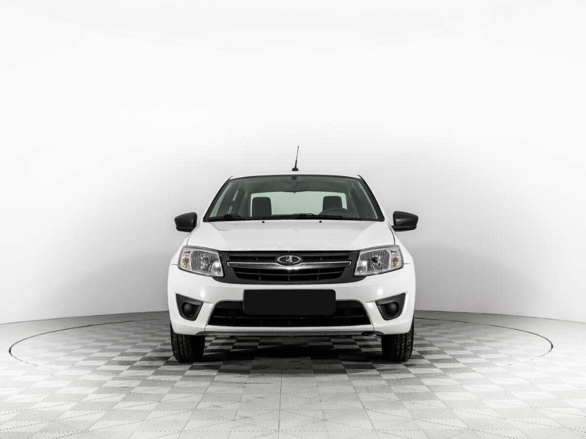 Lada (ВАЗ) Granta с пробегом — 2018 год. Фото: #1