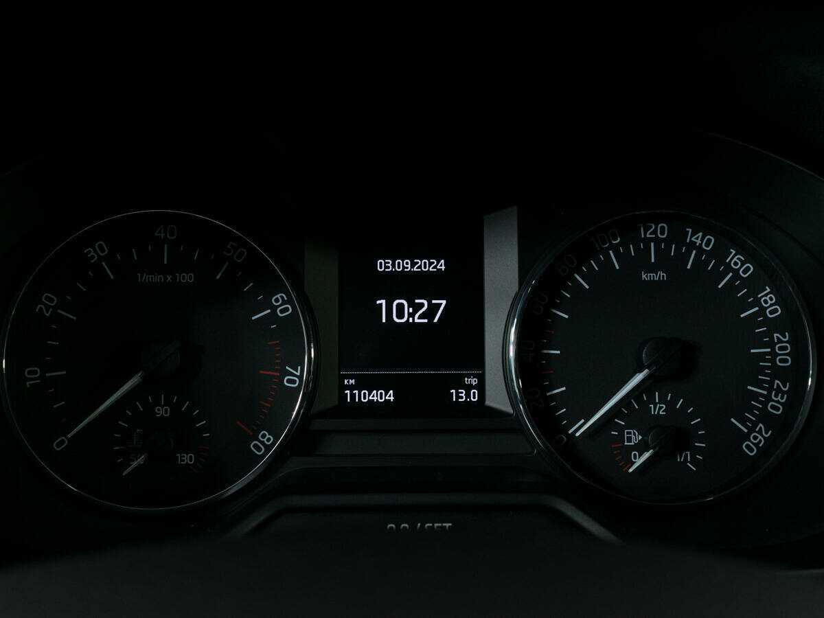 Skoda Octavia с пробегом — 2013 год. Фото: #12