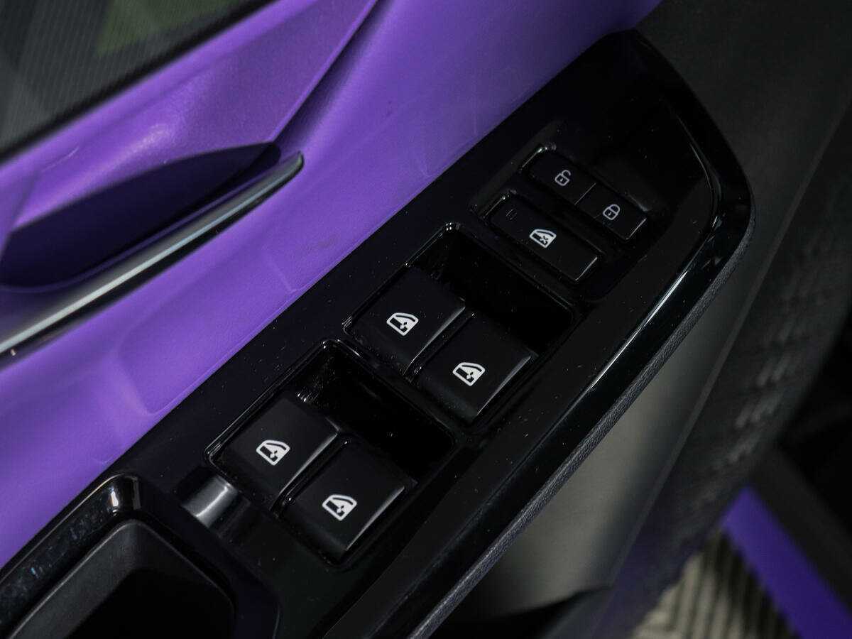 Changan UNI-T с пробегом — 2023 год. Фото: #18