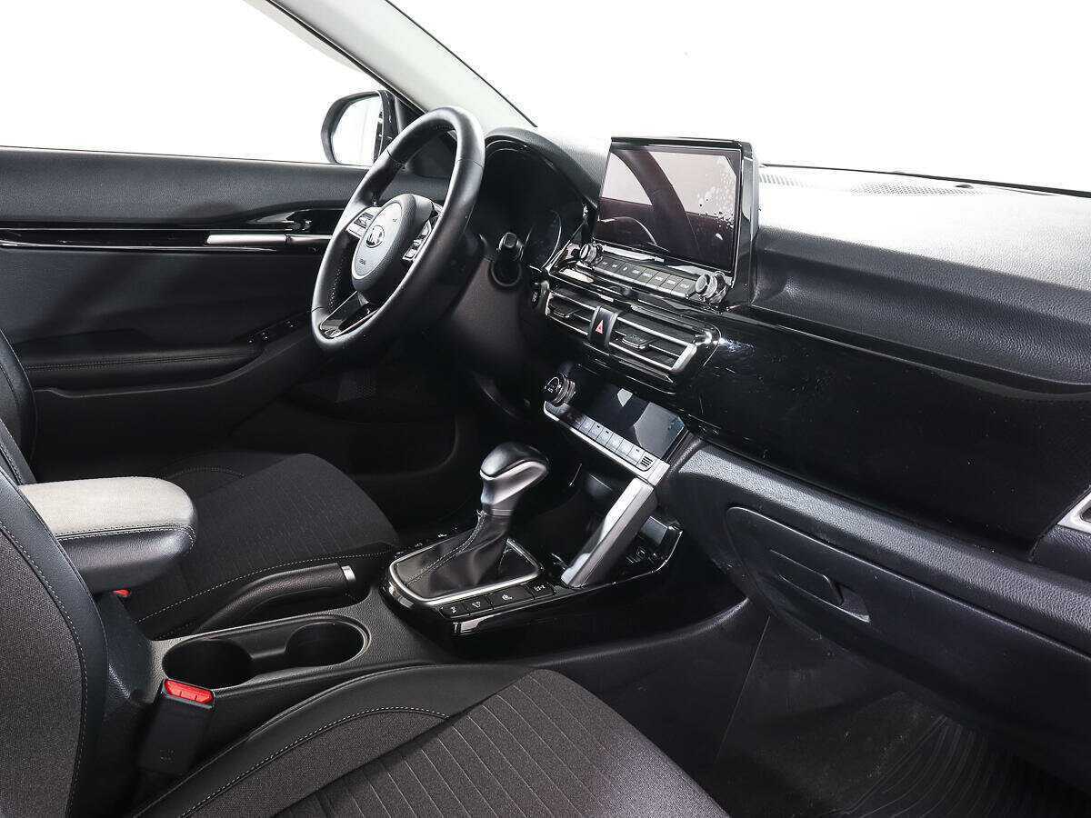 Kia Seltos с пробегом — 2021 год. Фото: #8