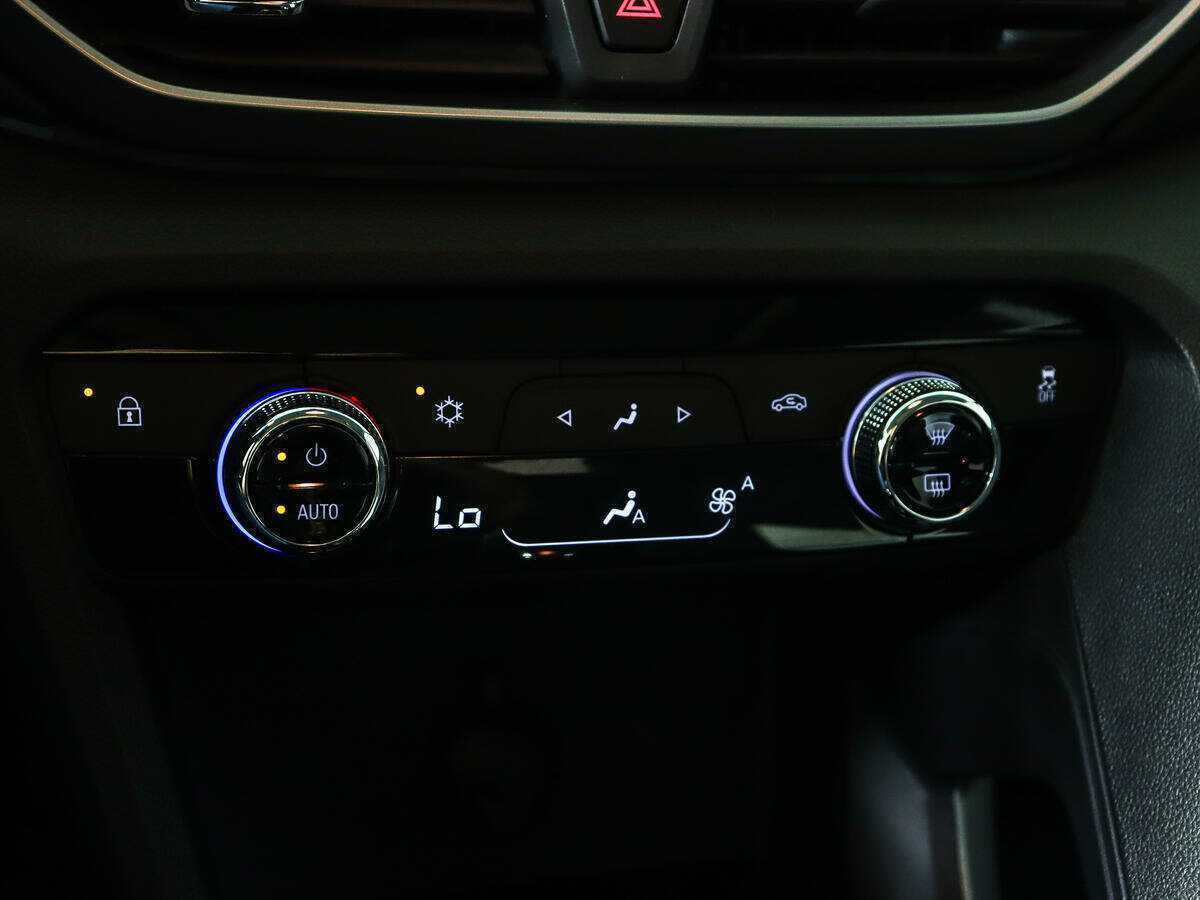 Chevrolet Orlando с пробегом — 2022 год. Фото: #13