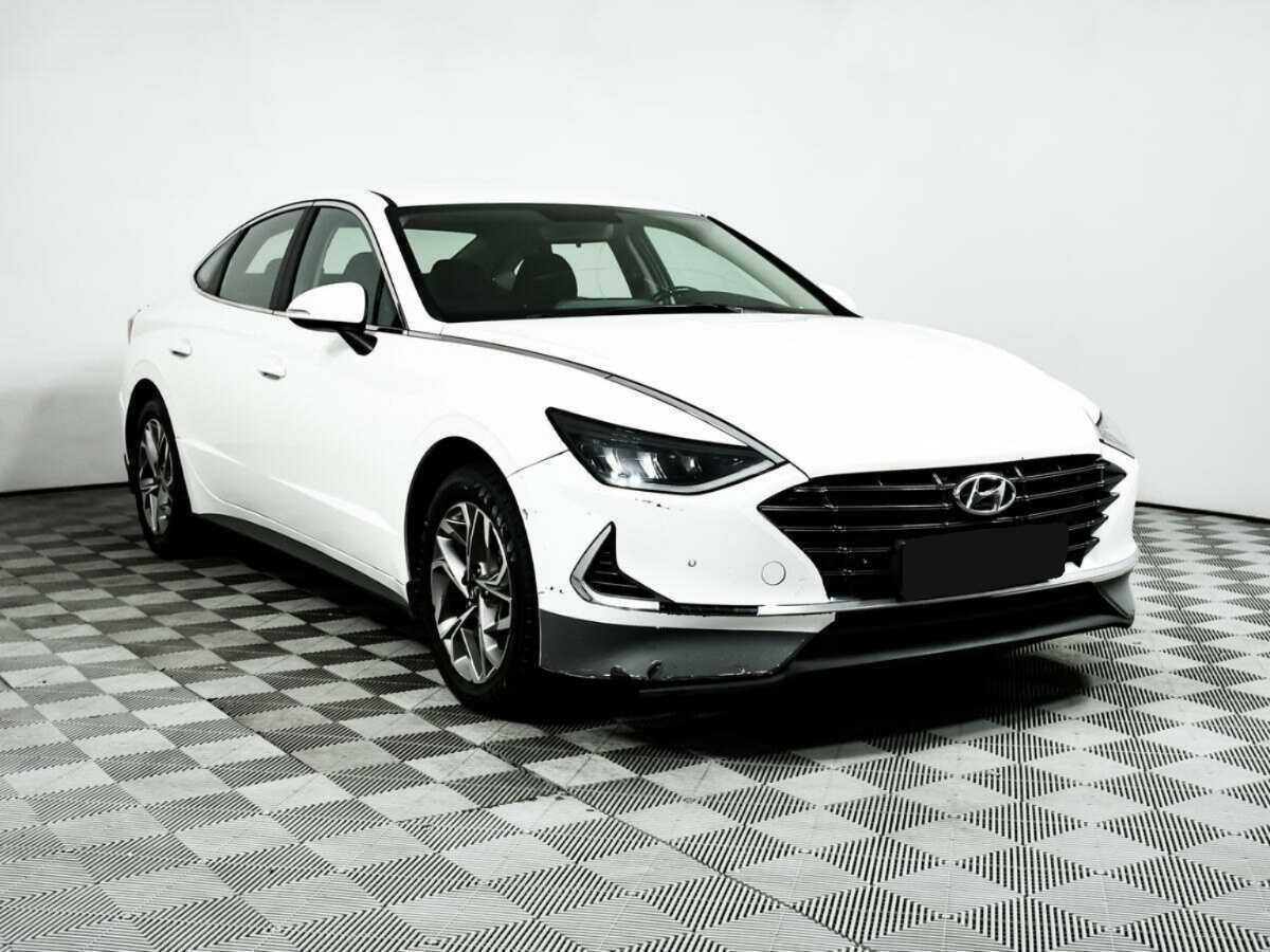 Hyundai Sonata с пробегом — 2021 год. Фото: #2