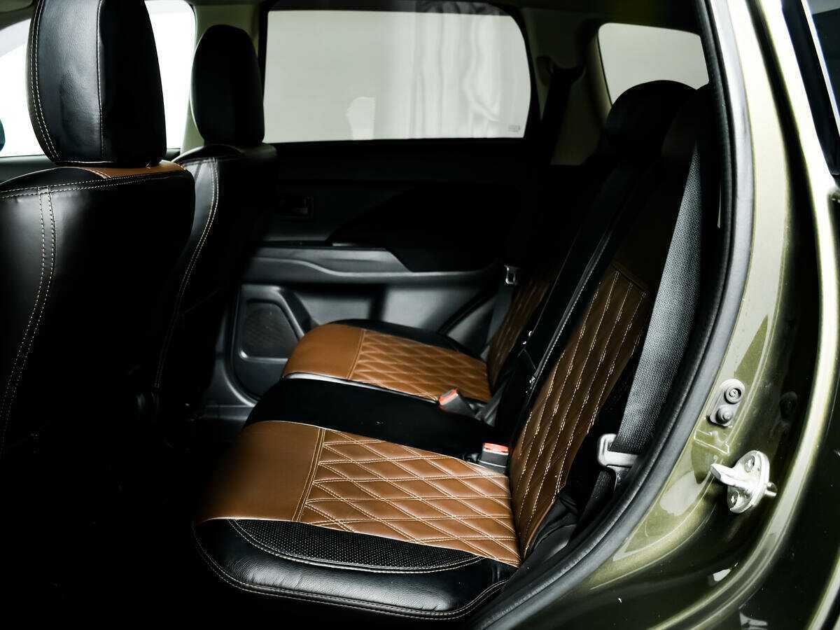 Mitsubishi Outlander с пробегом — 2016 год. Фото: #9