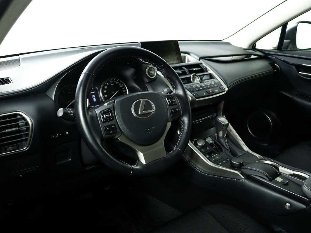 Lexus NX с пробегом — 2015 год. Фото: #12