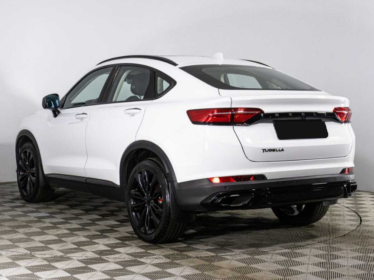 Geely Tugella с пробегом — 2022 год. Фото: #6