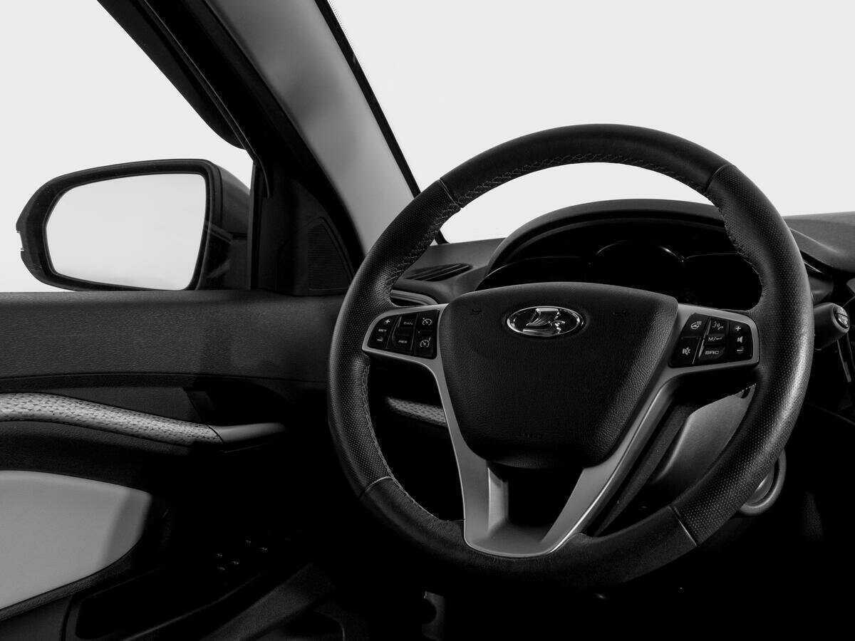 Lada (ВАЗ) Vesta с пробегом — 2021 год. Фото: #13