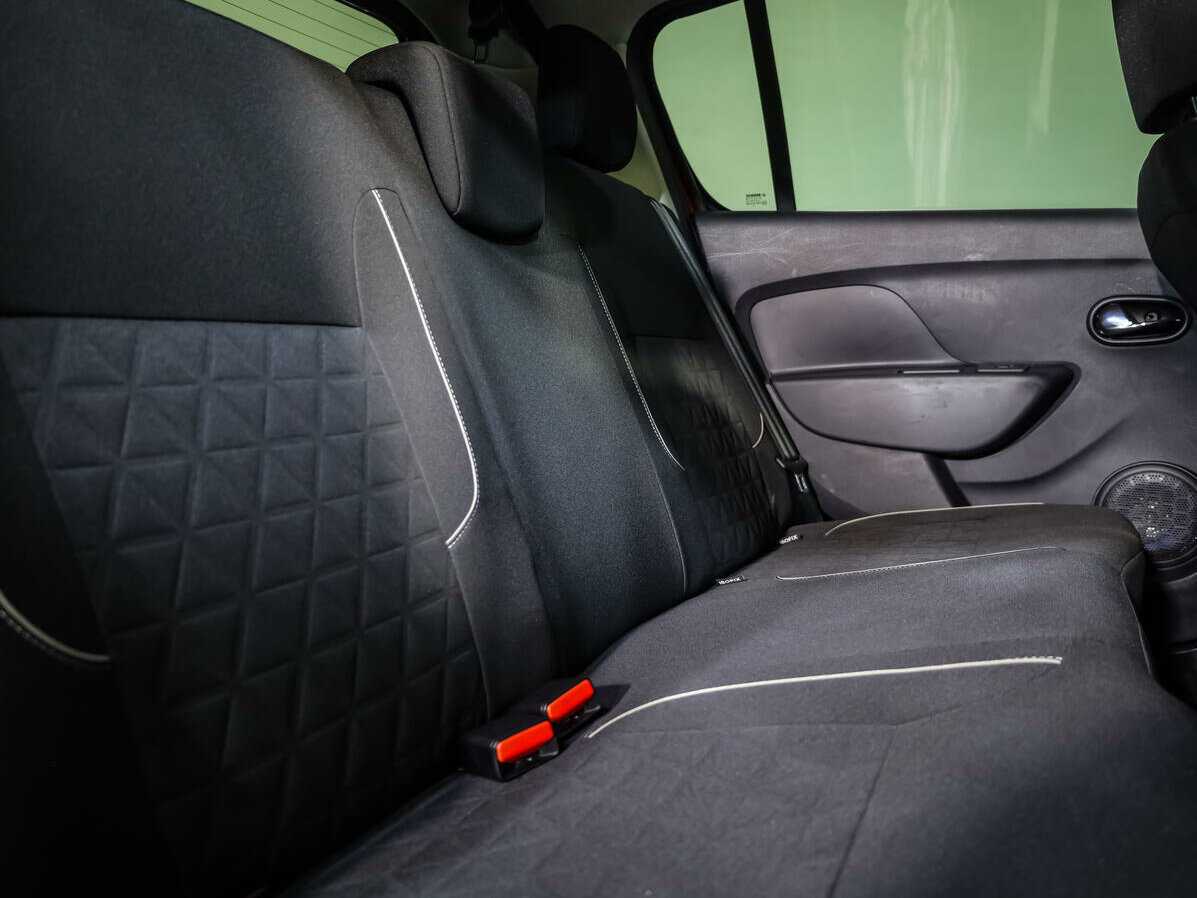 Renault Sandero с пробегом — 2020 год. Фото: #11