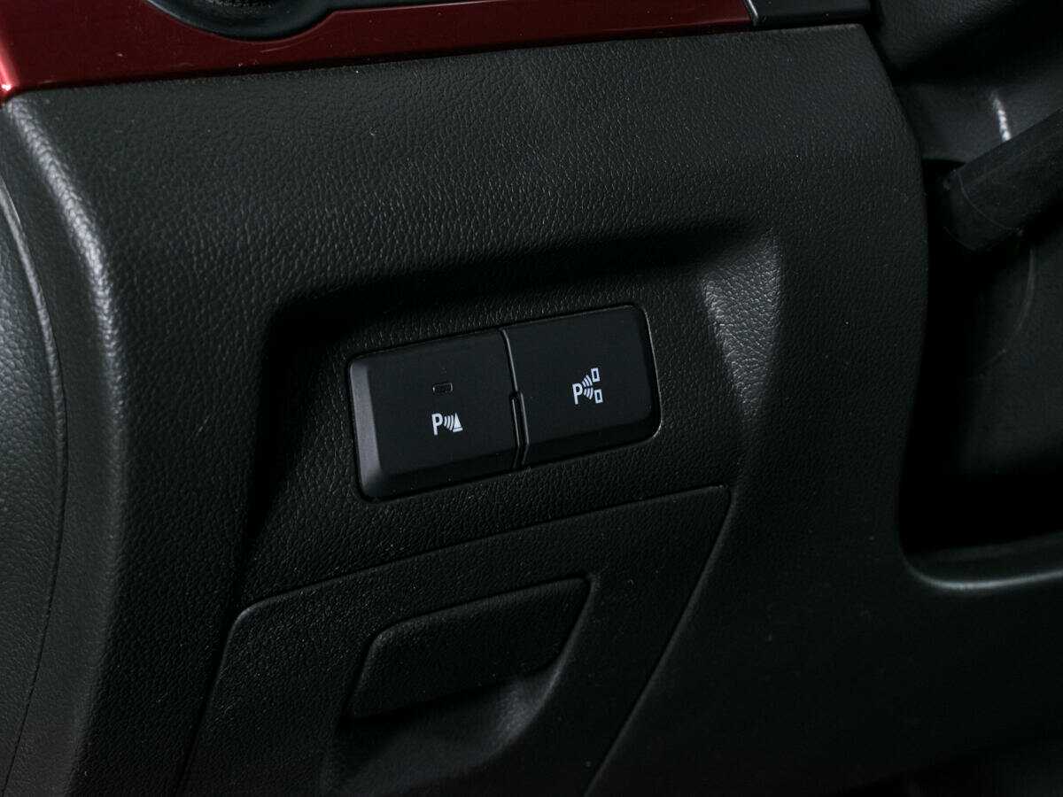 Chevrolet Orlando с пробегом — 2014 год. Фото: #18