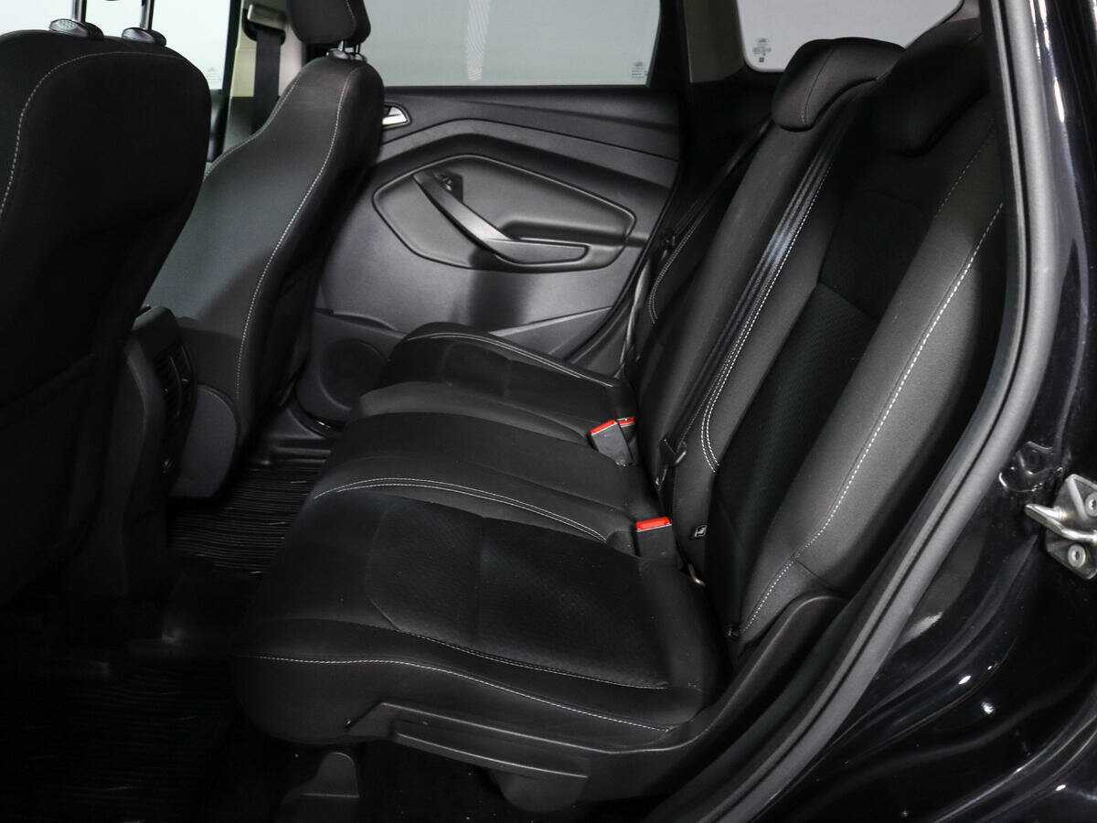 Ford Kuga с пробегом — 2017 год. Фото: #7