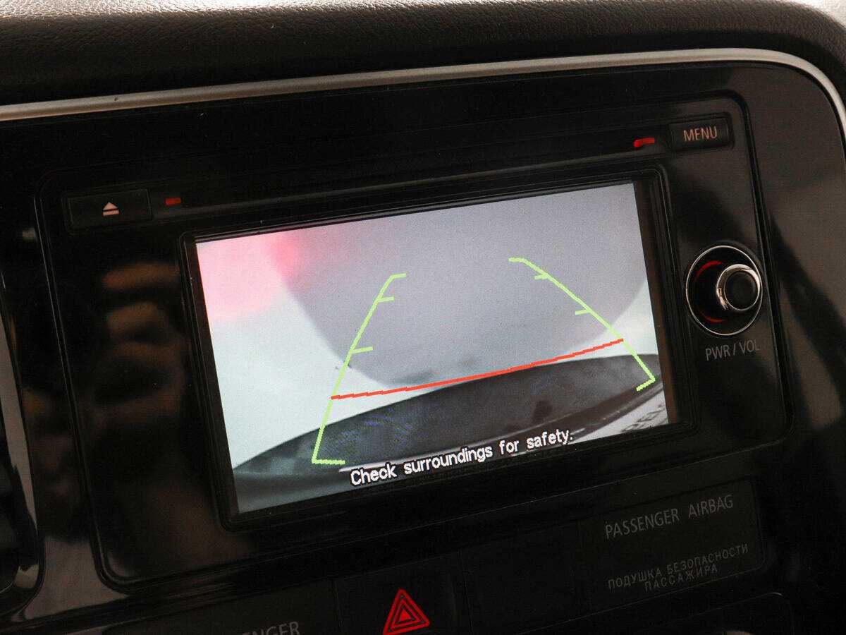 Mitsubishi Outlander с пробегом — 2016 год. Фото: #12