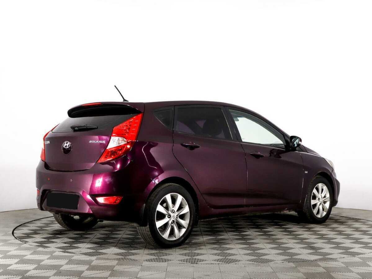 Hyundai Solaris с пробегом — 2013 год. Фото: #4