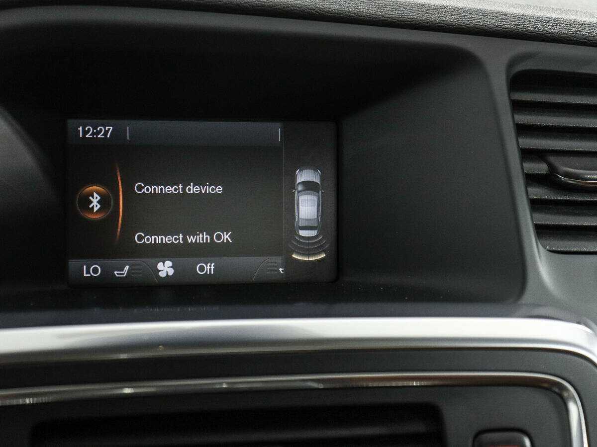 Volvo S60 с пробегом — 2014 год. Фото: #15