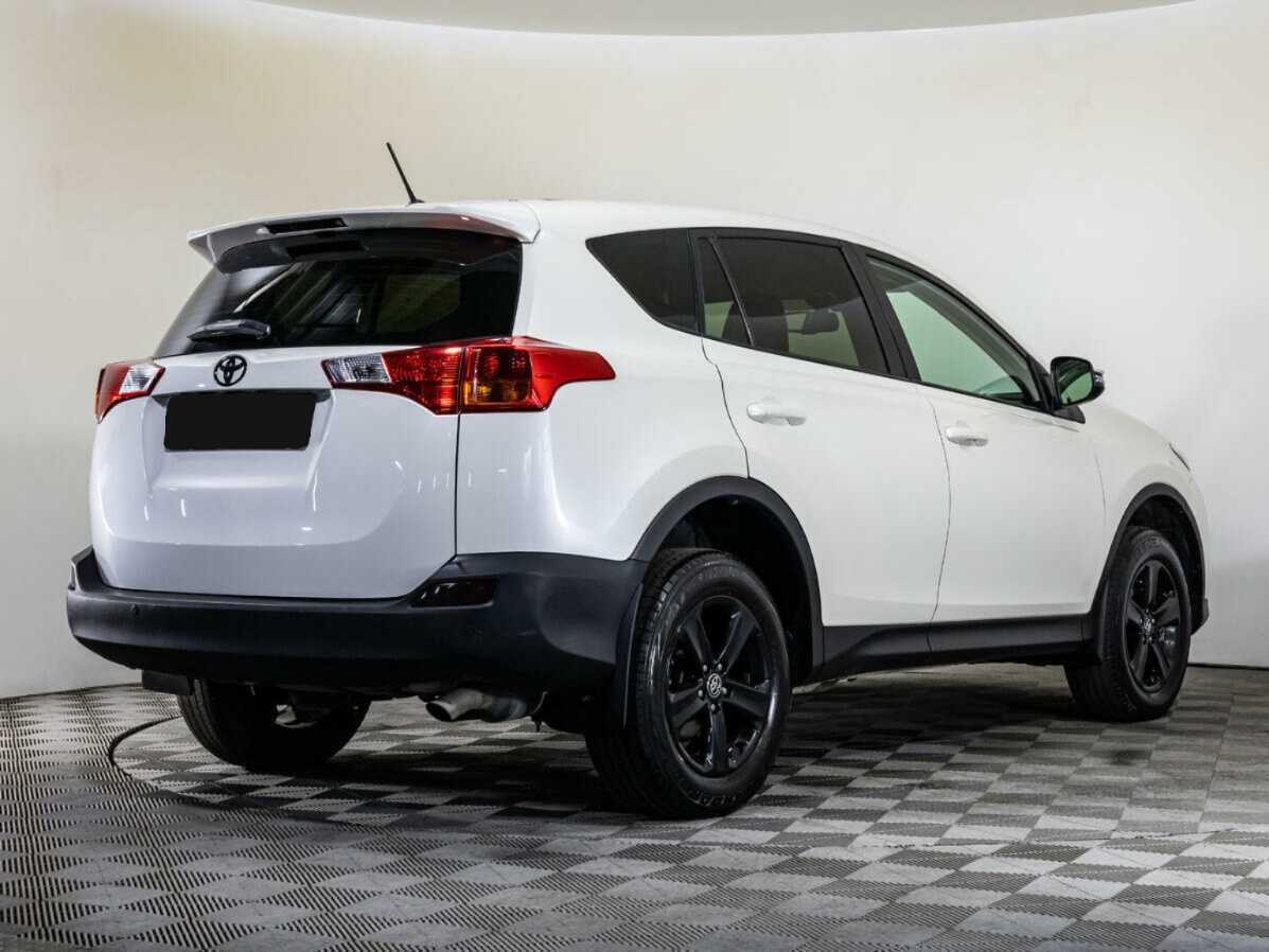 Toyota RAV4 с пробегом — 2012 год. Фото: #2