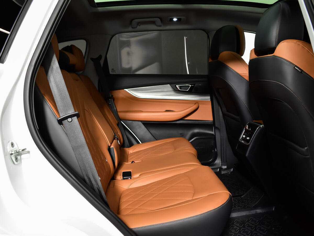 Chery Tiggo 8 Pro Max с пробегом — 2022 год. Фото: #9