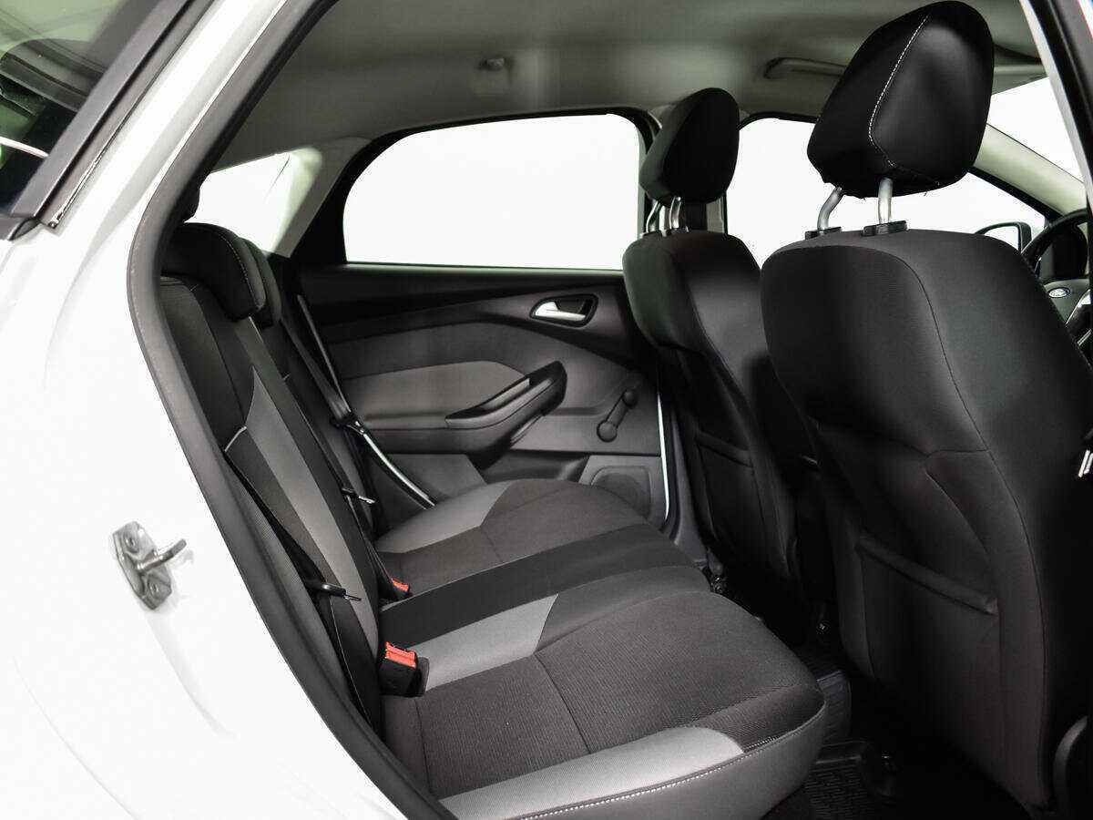 Ford Focus с пробегом — 2013 год. Фото: #7