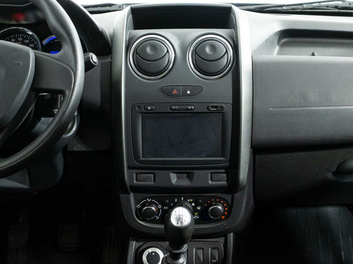 Renault Duster с пробегом — 2016 год. Фото: #13