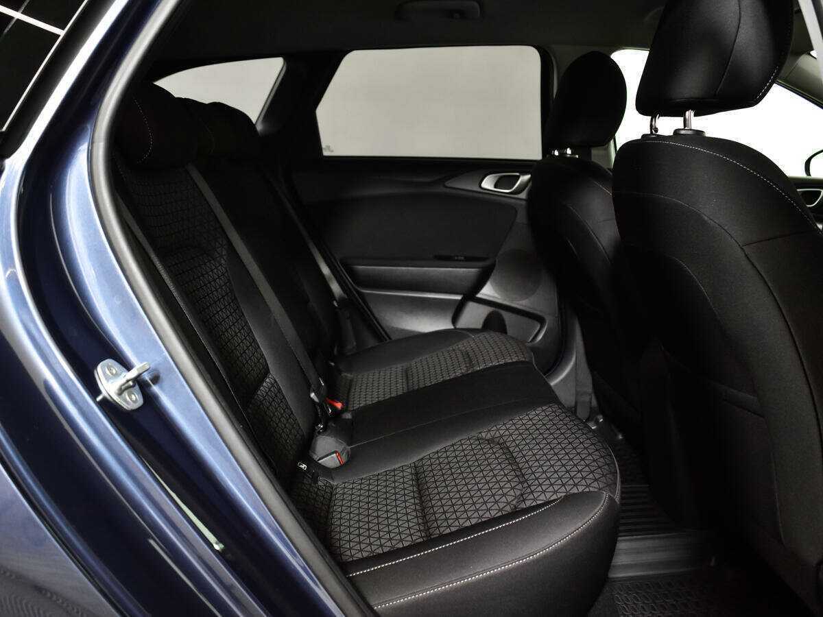 Kia Ceed с пробегом — 2019 год. Фото: #9