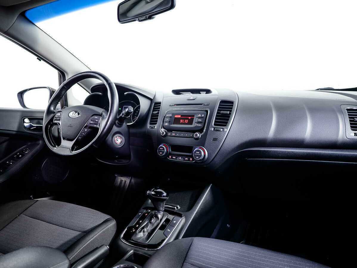 Kia Cerato с пробегом — 2018 год. Фото: #7