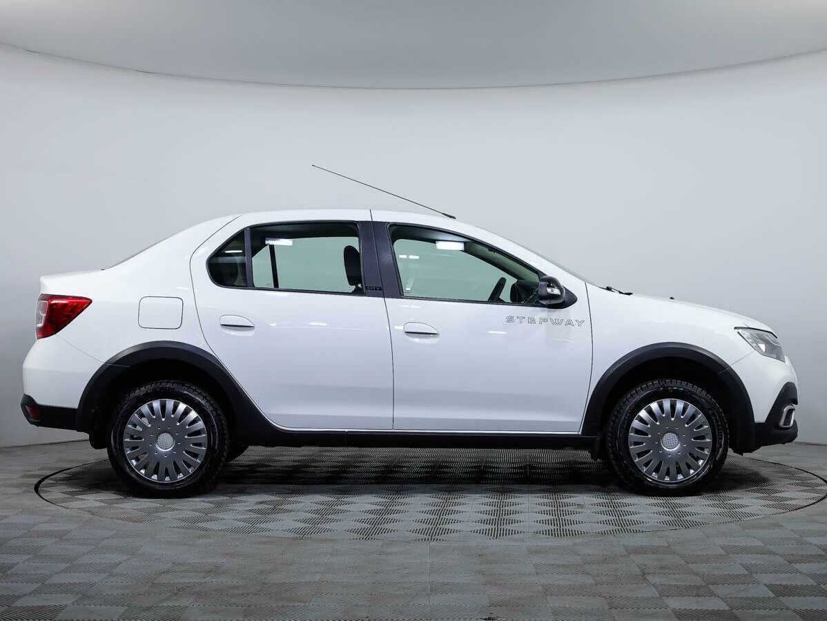 Renault Logan с пробегом — 2020 год. Фото: #2