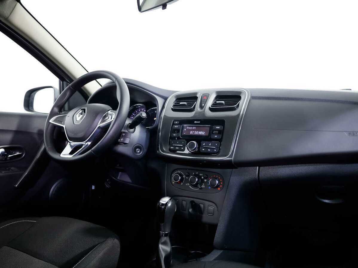 Renault Logan с пробегом — 2020 год. Фото: #7