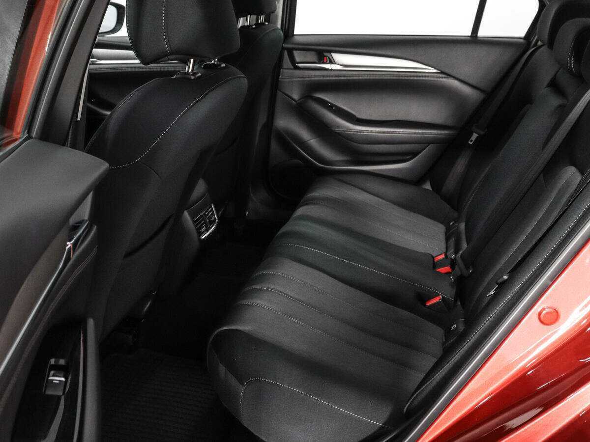Mazda 6 с пробегом — 2019 год. Фото: #11