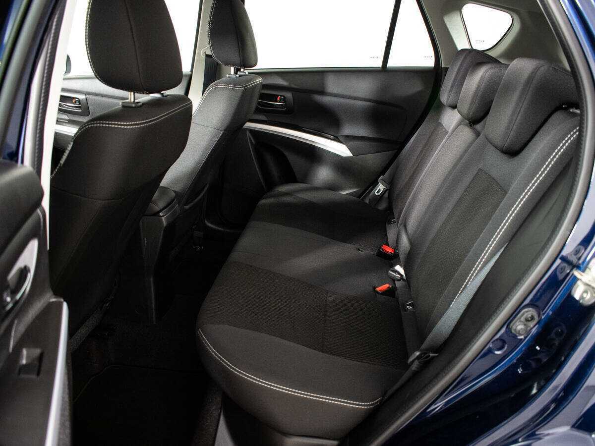Suzuki SX4 с пробегом — 2020 год. Фото: #9