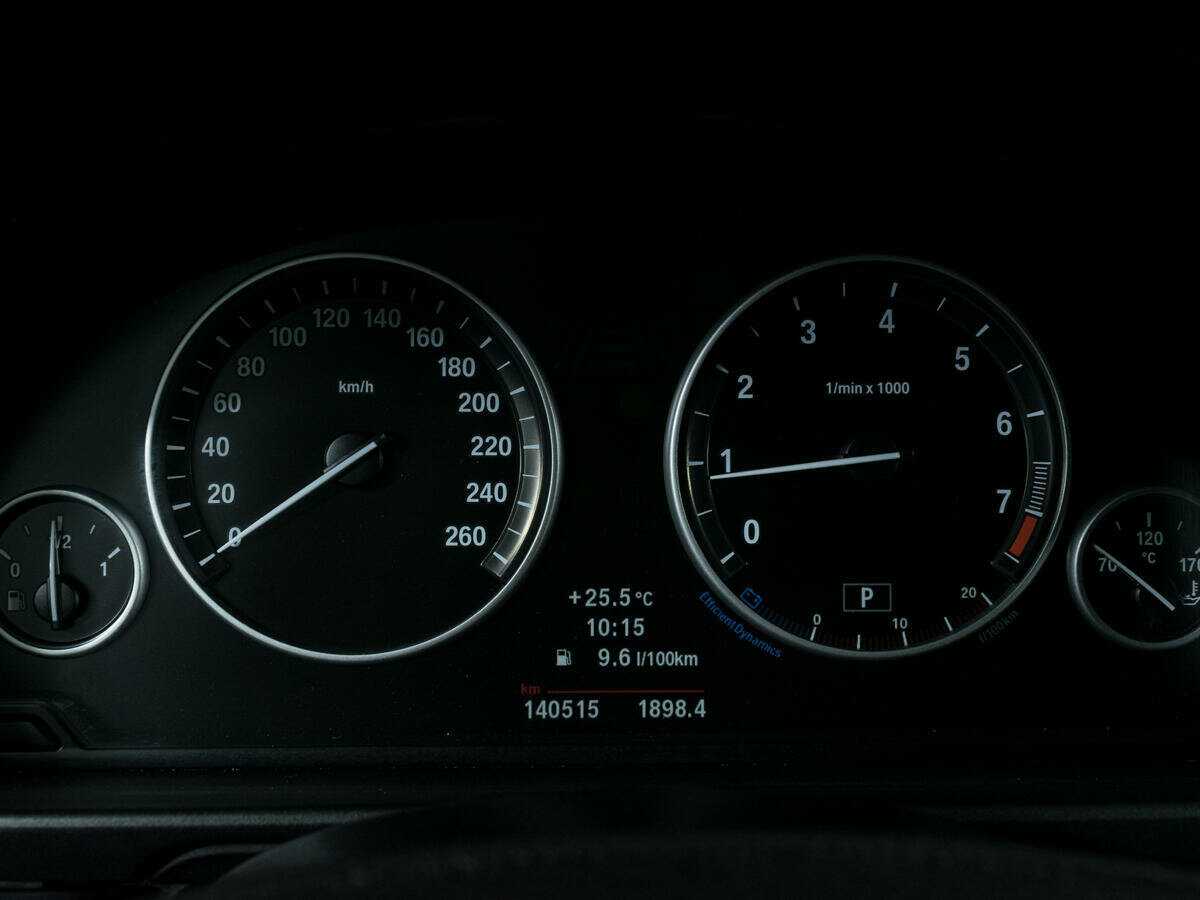 BMW 5 серии с пробегом — 2013 год. Фото: #12