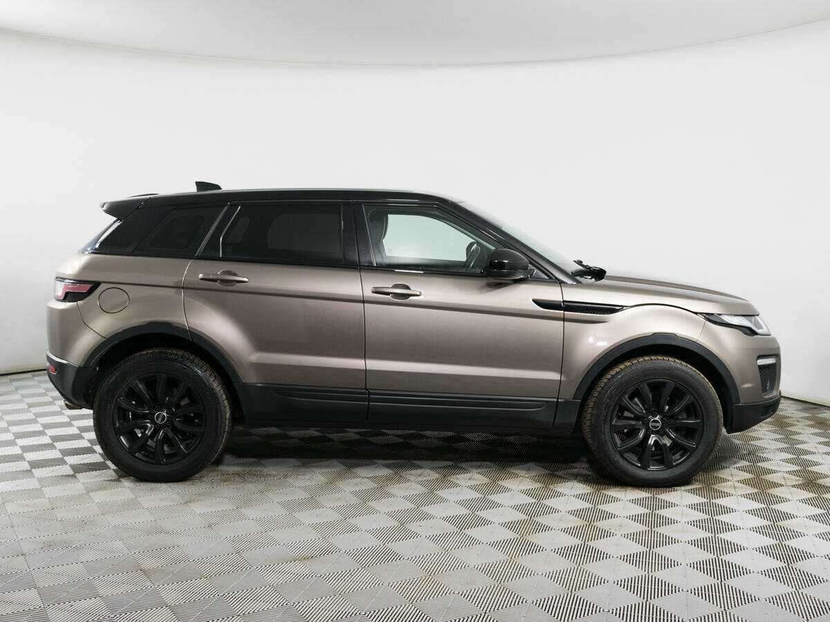 Land Rover Range Rover Evoque с пробегом — 2017 год. Фото: #3