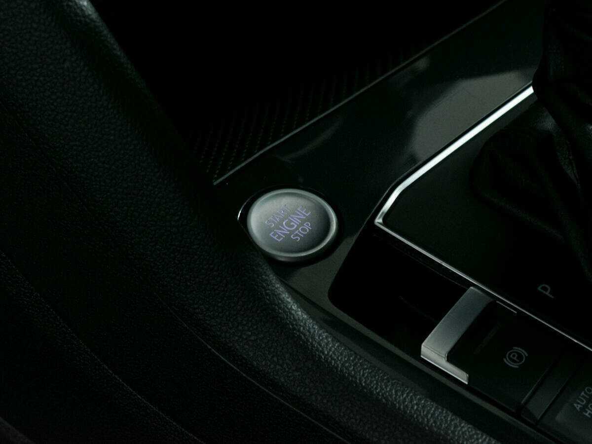 Volkswagen Tiguan с пробегом — 2020 год. Фото: #13