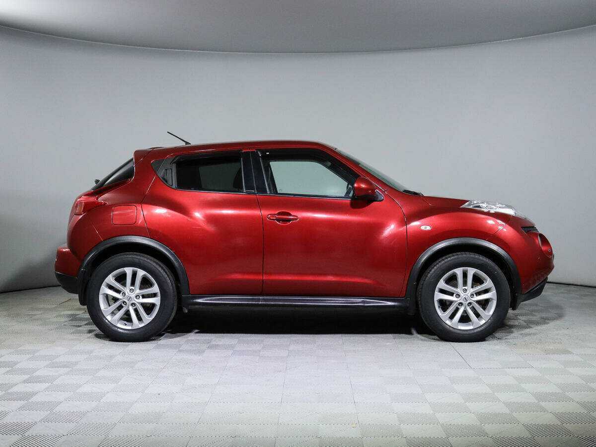 Nissan Juke с пробегом — 2012 год. Фото: #3