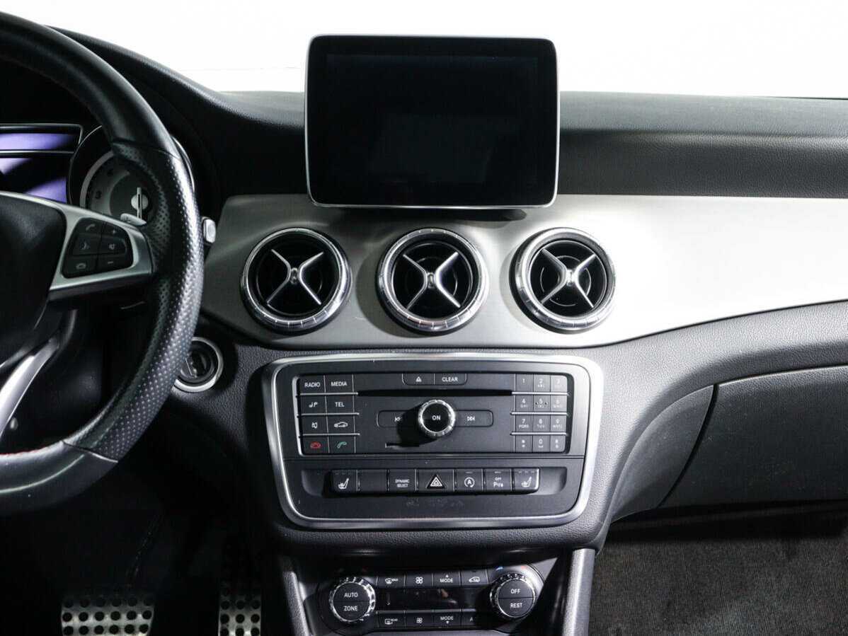 Mercedes-Benz CLA с пробегом — 2016 год. Фото: #9