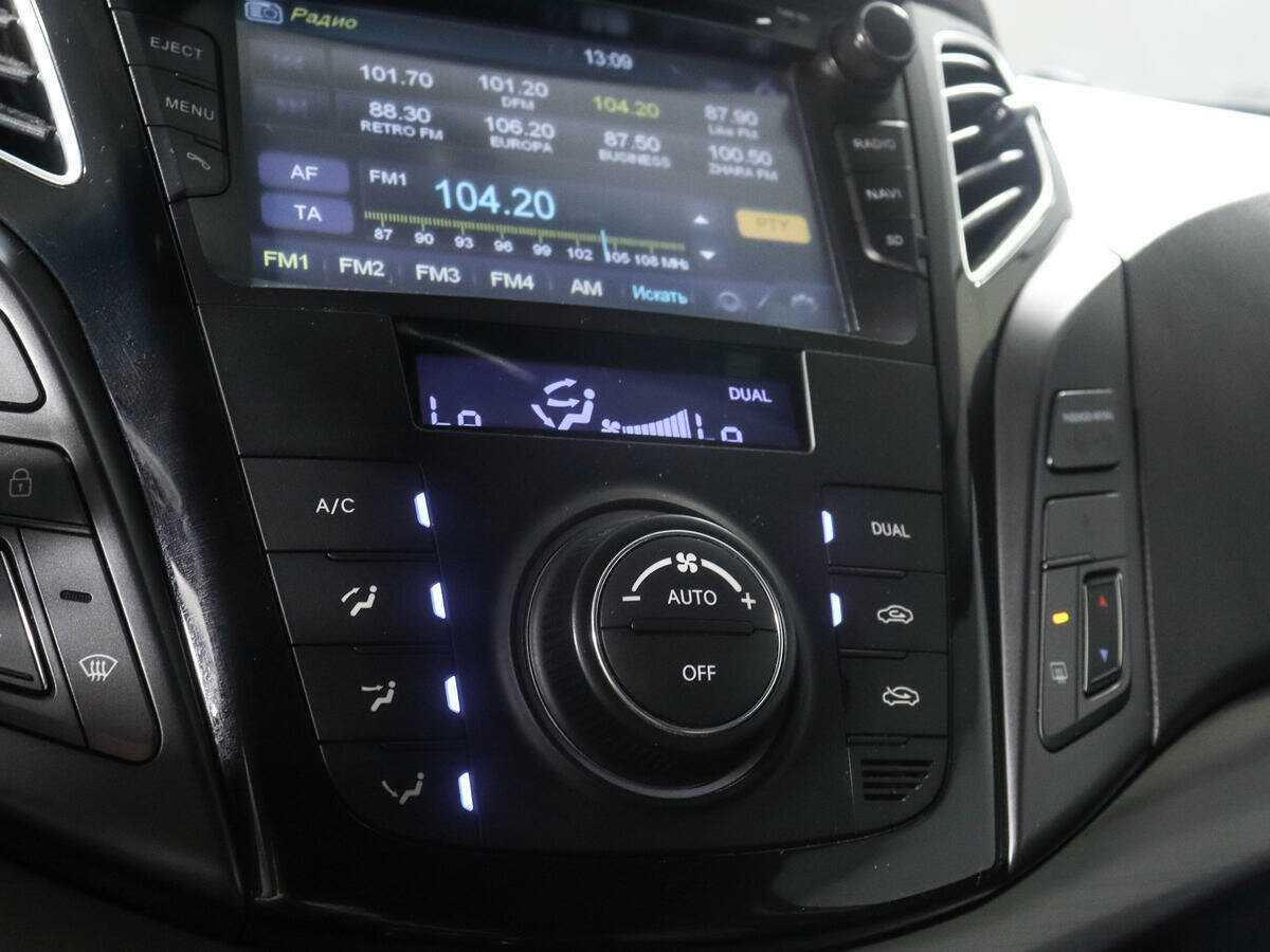 Hyundai i40 с пробегом — 2013 год. Фото: #16