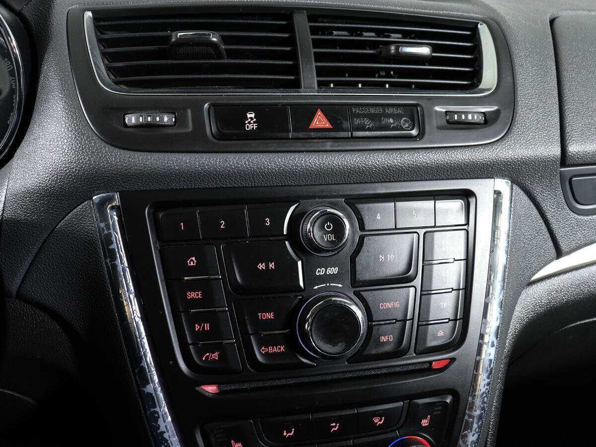 Opel Mokka с пробегом — 2014 год. Фото: #16