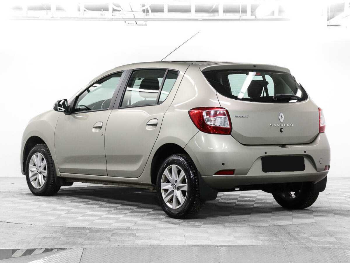 Renault Sandero с пробегом — 2019 год. Фото: #6