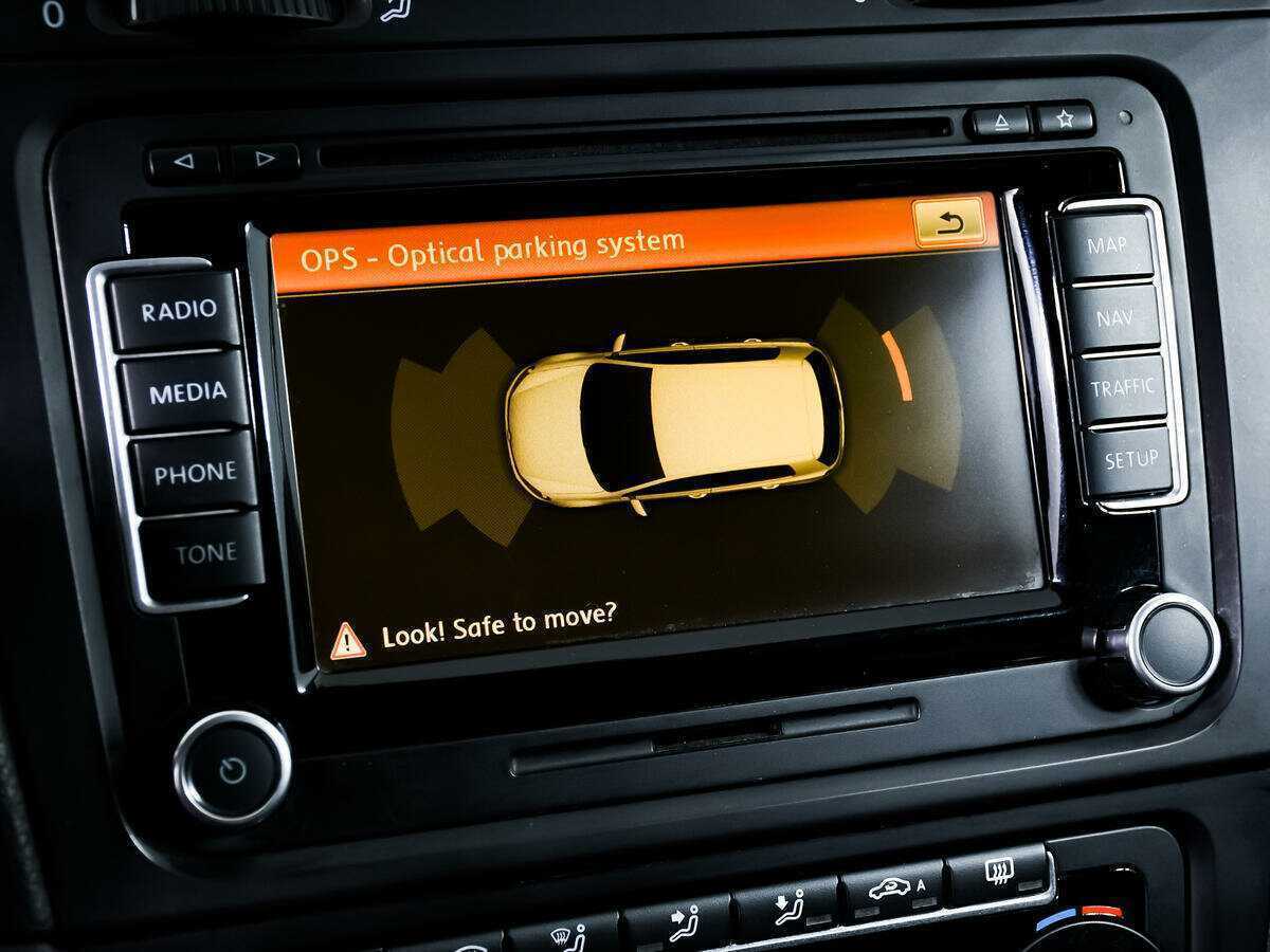 Volkswagen Golf с пробегом — 2012 год. Фото: #13