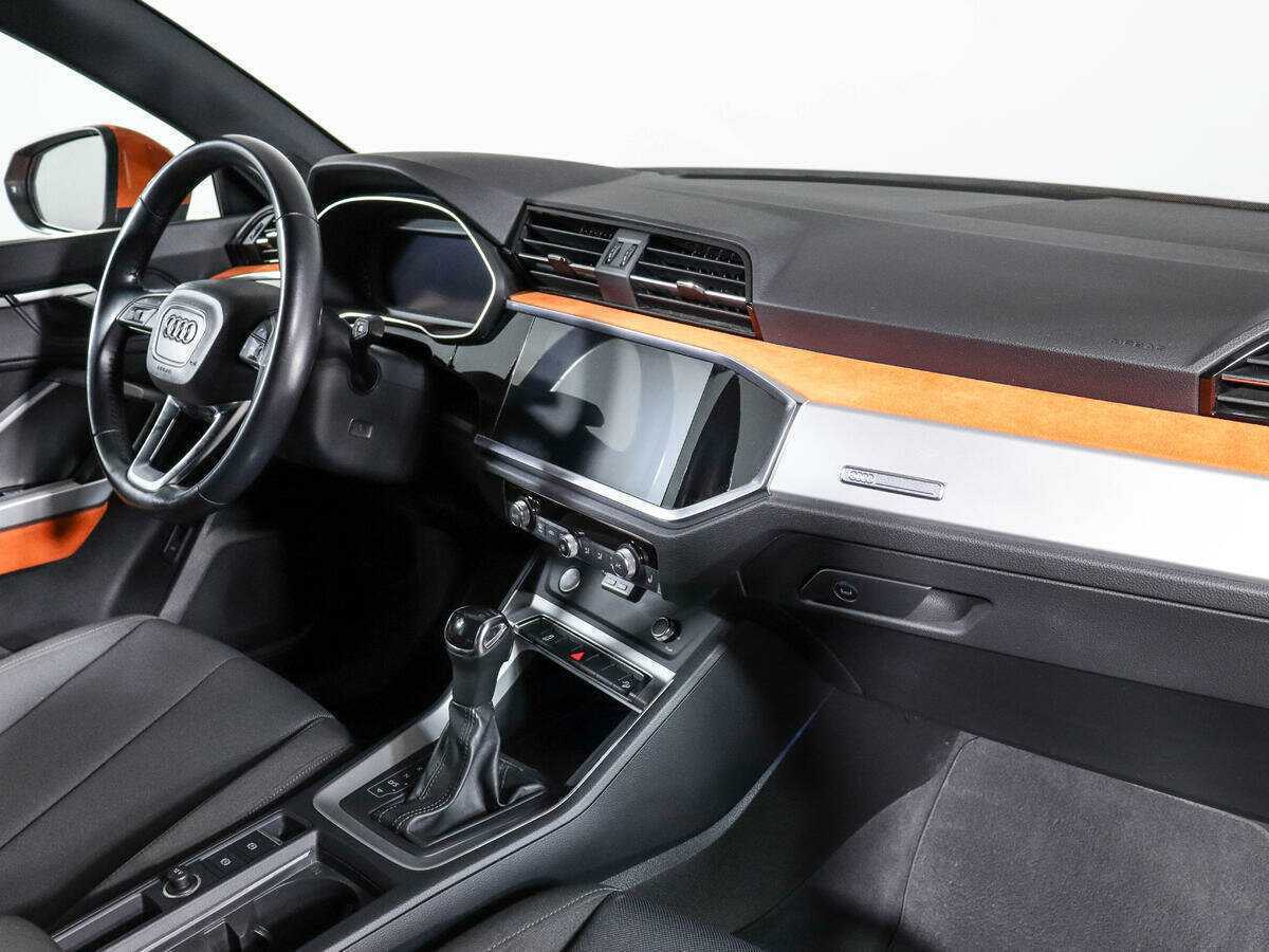 Audi Q3 с пробегом — 2019 год. Фото: #6