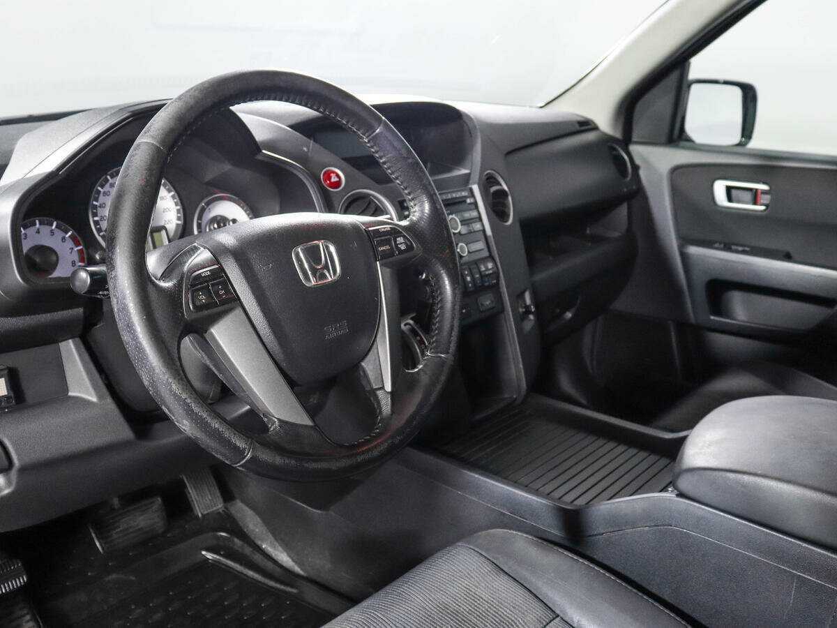 Honda Pilot с пробегом — 2013 год. Фото: #12